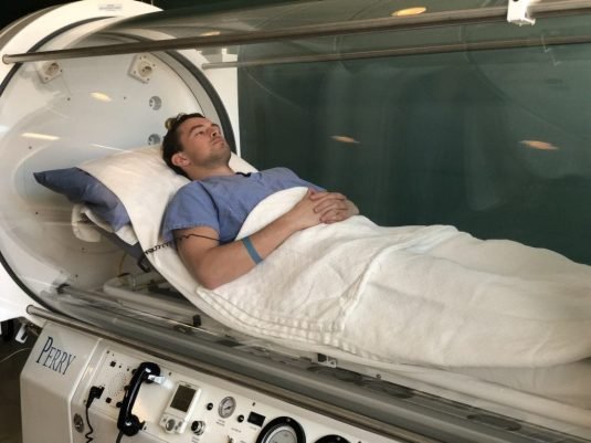 Hyperbaric Oxygen Therapy: Benefits, Applications & Stem Cell Enhancement